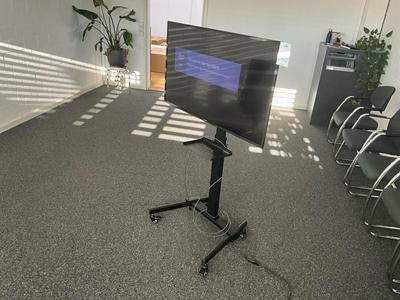 Overview picture of Hisense television on stand